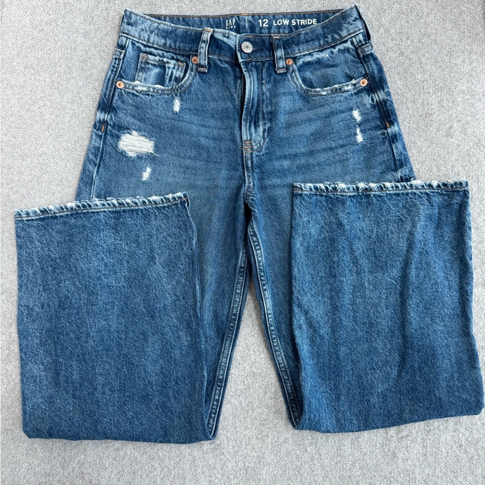 GAP Low Rise Stride Wide-Leg Jeans